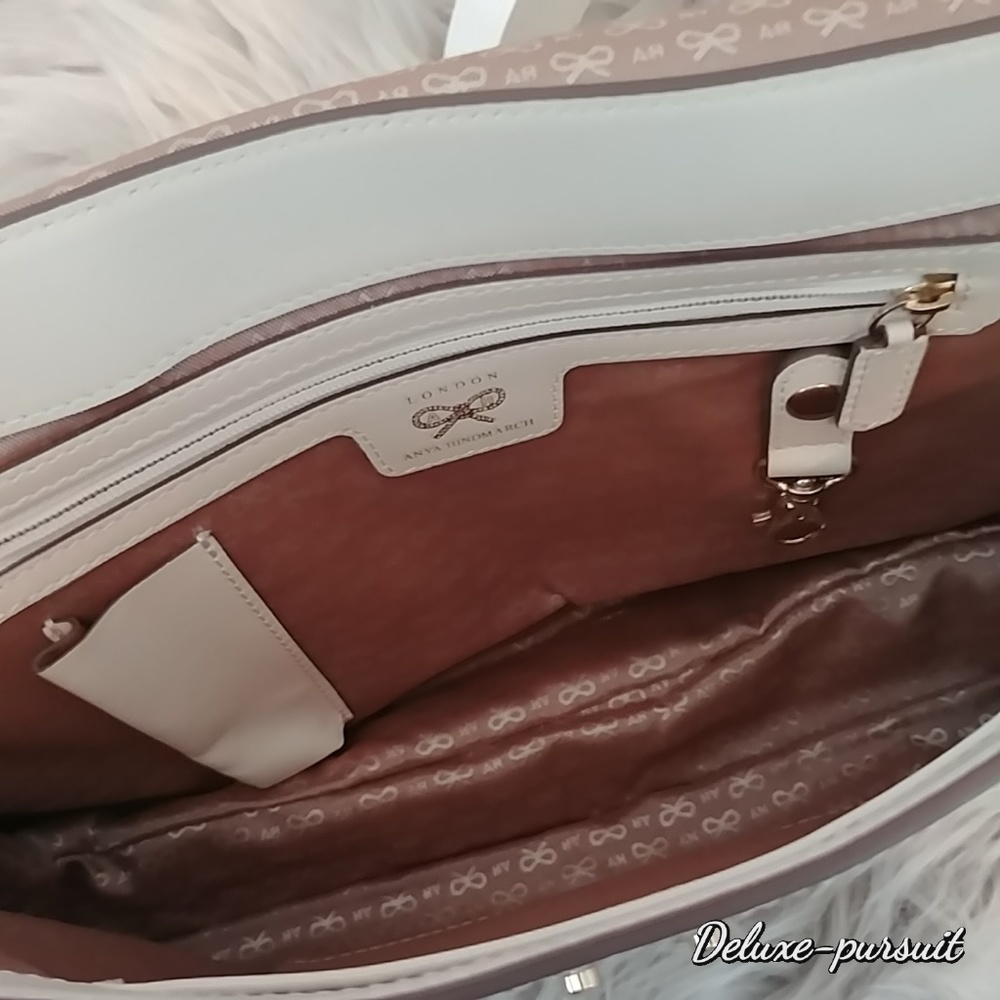 Anya Hindmarch Jackson Bag Cream Leather Buckle - Picture 8 of 8